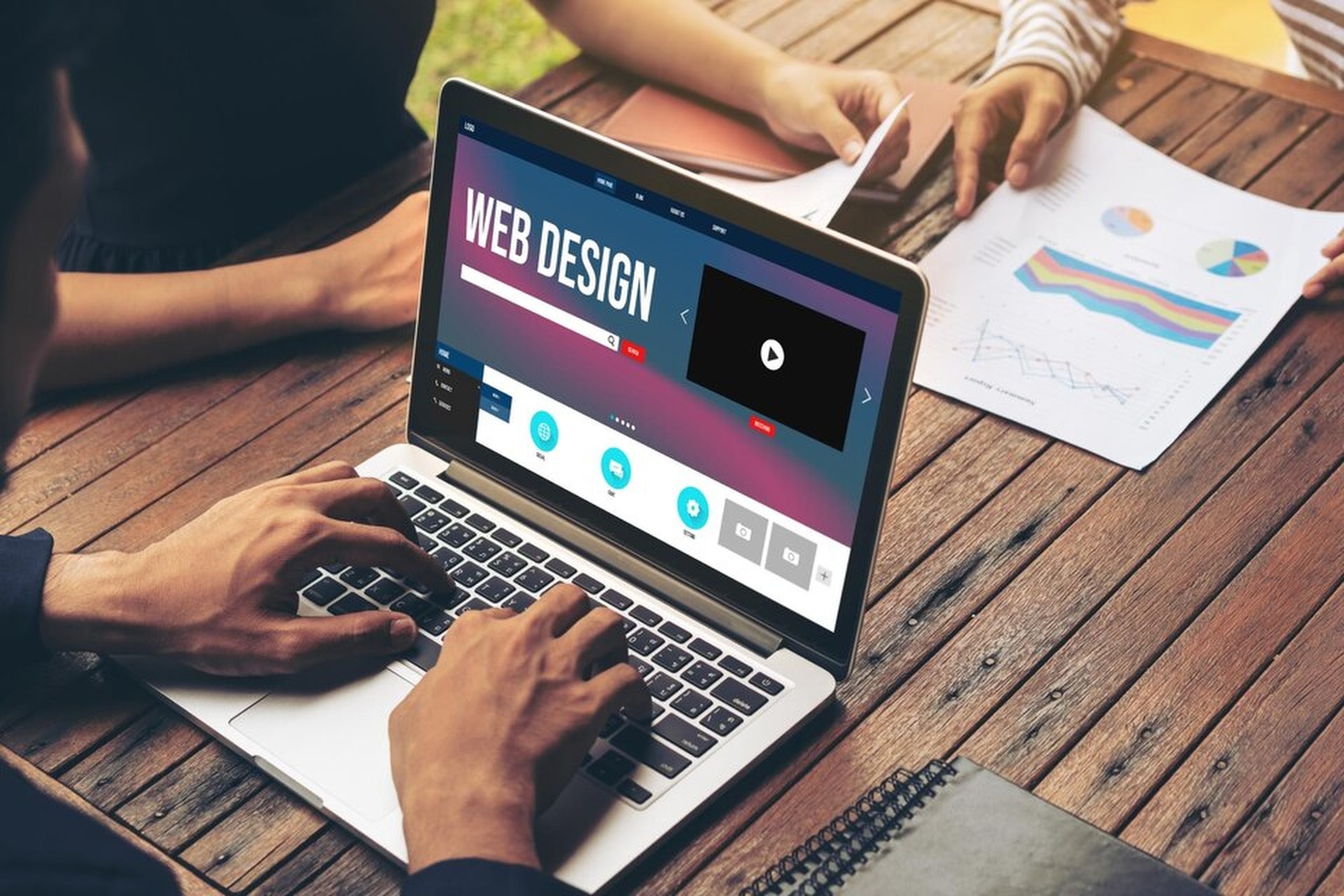 Top 10 WordPress Plugins Every Website Builder Should Install Today